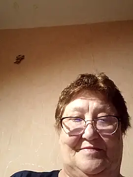 Snapshot of Katherine735 chatting on May 6, 8:03 pm Katherine735 online show from May 6, 8:03 pm
