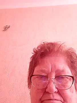 Snapshot of Katherine735 chatting on May 22, 3:46 am Katherine735 online show from May 22, 3:46 am