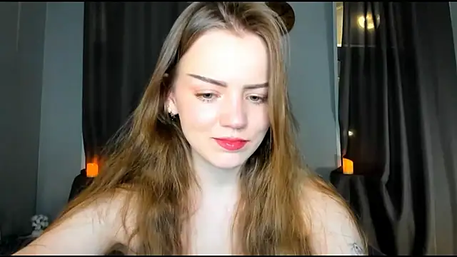 Olivia Mensy online show from October 9, 10:13 am
