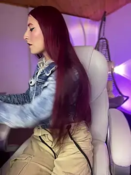 Im scarlett18 online show from January 8, 10:56 pm