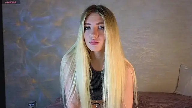 Snapshot of sweety__ella chatting on May 30, 1:25 am sweety ella online show from May 30, 1:25 am