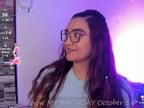 Snapshot of soyanny_1 chatting on October 14, 1:50 am soyanny 1 online show from October 14, 1:50 am