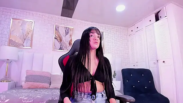 Aby cole11 online show from October 13, 1:55 pm