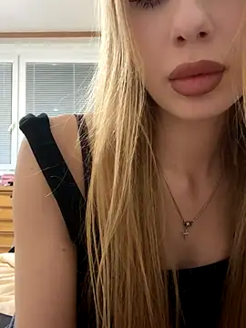 Snapshot of JudithCarly chatting on November 23, 7:24 pm JudithCarly online show from November 23, 7:24 pm