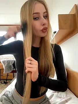 Snapshot of JudithCarly chatting on November 26, 10:27 am JudithCarly online show from November 26, 10:27 am