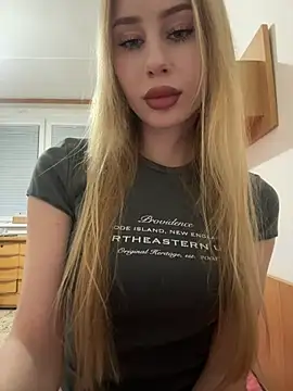 Snapshot of JudithCarly chatting on February 20, 10:10 pm JudithCarly online show from February 20, 10:10 pm