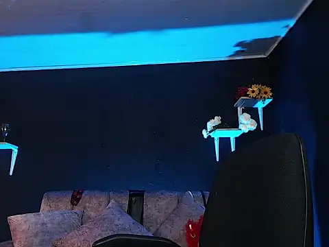 Snapshot of Liastark chatting on November 15, 3:19 pm Liastark online show from November 15, 3:19 pm