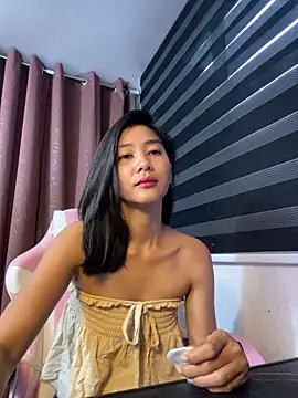 Snapshot of De_amore chatting on November 24, 11:37 pm De amore online show from November 24, 11:37 pm