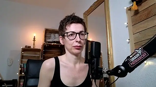 Antifistin online show from October 11, 6:50 pm