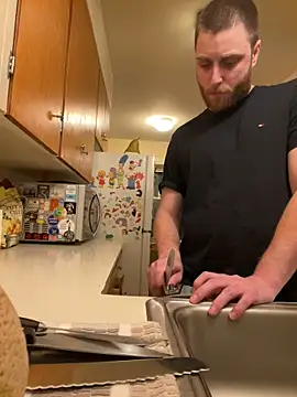 Snapshot of custardnmypie chatting on October 30, 4:14 am custardnmypie online show from October 30, 4:14 am