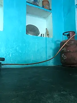 Snapshot of rasmi_powar chatting on November 6, 2:01 am rasmi powar online show from November 6, 2:01 am