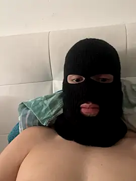 Snapshot of Lorenzo13450 chatting on October 27, 10:52 am Lorenzo13450 online show from October 27, 10:52 am