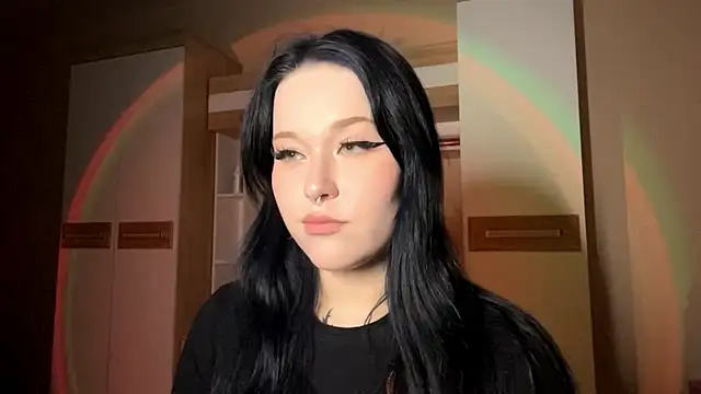 KristenGoodmon online show from October 13, 10:48 am