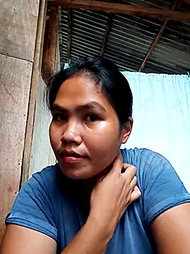 Snapshot of hi_rose chatting on October 30, 2:35 am hi rose online show from October 30, 2:35 am