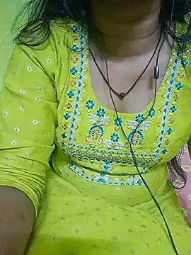 Snapshot of tamil_kanaka chatting on May 16, 10:12 am tamil kanaka online show from May 16, 10:12 am
