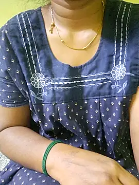 Snapshot of tamil_kanaka chatting on June 14, 1:36 am tamil kanaka online show from June 14, 1:36 am
