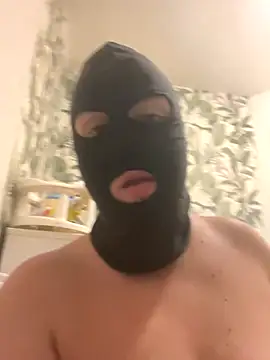 Snapshot of cochonnesoumise12 chatting on October 24, 8:27 pm cochonnesoumise12 online show from October 24, 8:27 pm