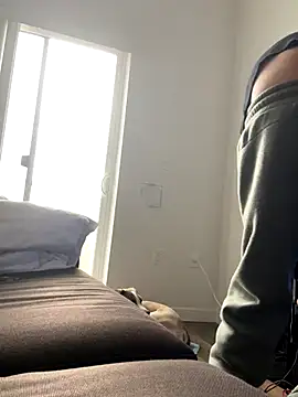 Snapshot of Pikachucums4u chatting on November 13, 10:19 pm Pikachucums4u online show from November 13, 10:19 pm