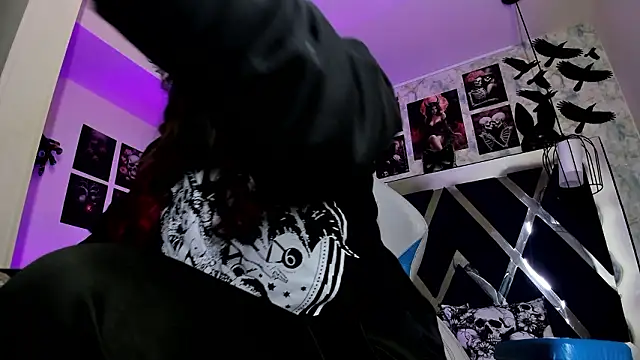 Evangelinejoness  online show from February 19, 11:39 am