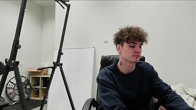 Nick Phillip online show from November 29, 2:31 pm