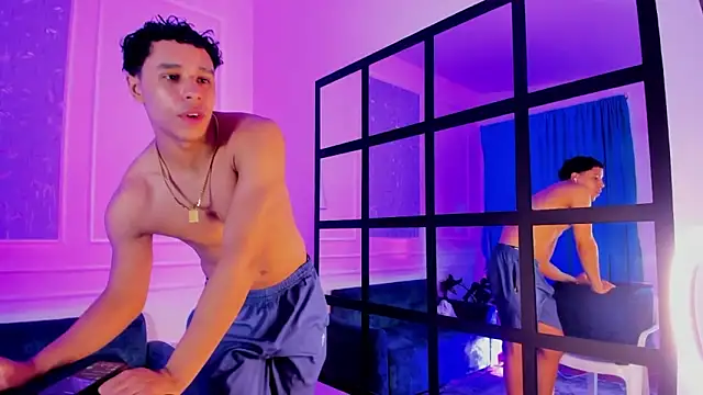 Adrian Volt online show from November 7, 2:55 am