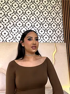 BEELLA TAY1 online show from November 6, 4:19 pm