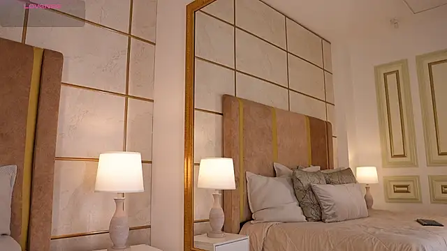 lyrabellini online show from March 6, 11:28 am