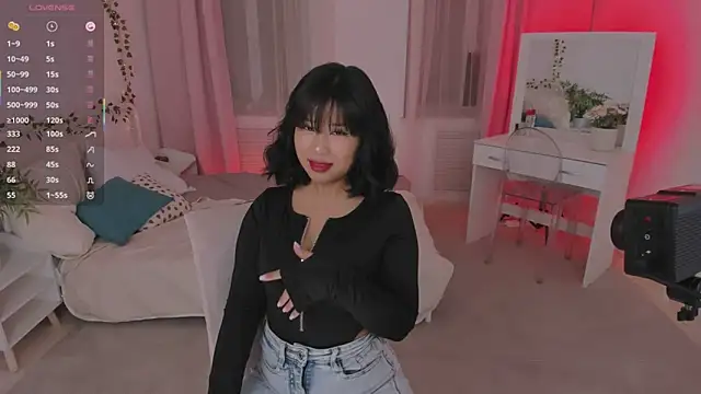 Erika Kim online show from October 18, 6:05 am