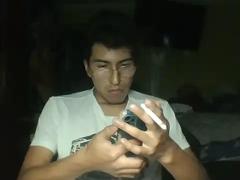 Rizz Latino online show from February 4, 5:57 am