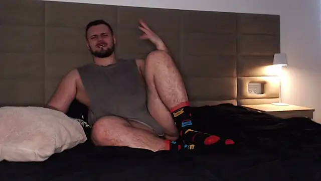 BriannSmith online show from February 26, 1:54 pm