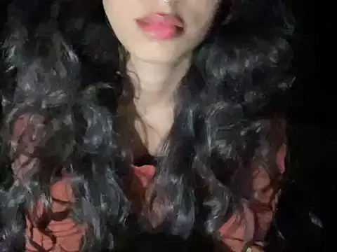 youngriri2 online show from October 18, 9:26 pm