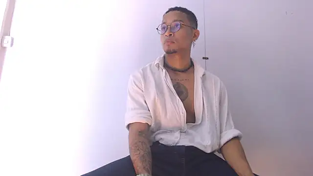 Jayden Morris online show from March 7, 7:22 pm