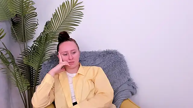 IngridCothron online show from October 13, 1:11 pm