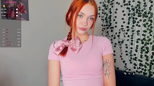 Foxy blush online show from November 15, 8:38 pm