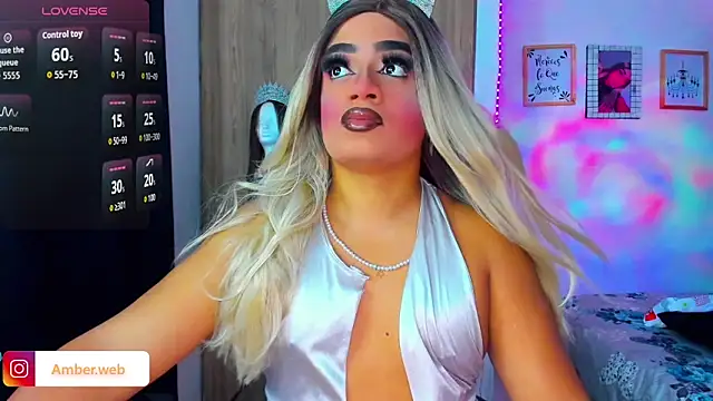 Sofiabigcock22 online show from April 6, 11:11 am