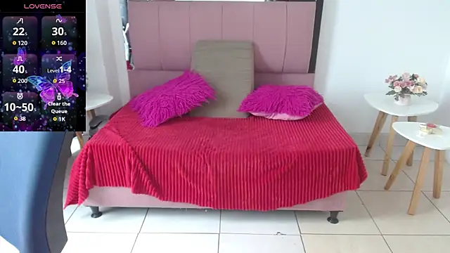 Rouse f w online show from March 5, 2:24 pm