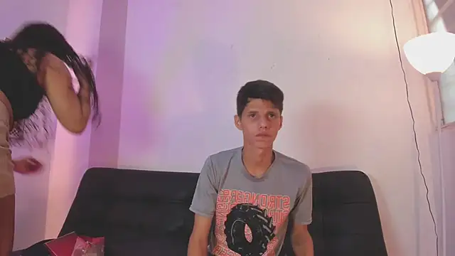 Hot3someParty online show from October 21, 7:58 pm