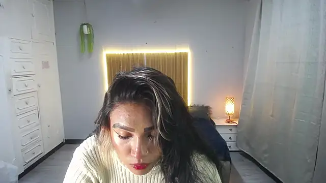 Snapshot of Reichell_Princess chatting on November 20, 4:12 am Reichell Princess online show from November 20, 4:12 am