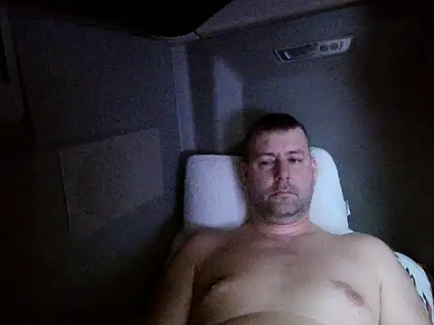 Snapshot of tibci12789 chatting on February 8, 10:18 am tibci12789 online show from February 8, 10:18 am