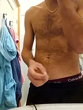 Snapshot of Arf097 chatting on January 9, 7:37 pm Arf097 online show from January 9, 7:37 pm
