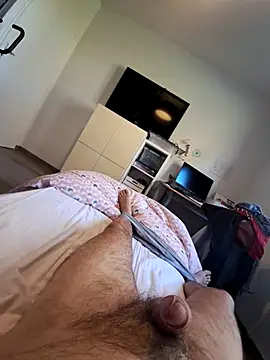 nico33000a online show from November 3, 8:59 am