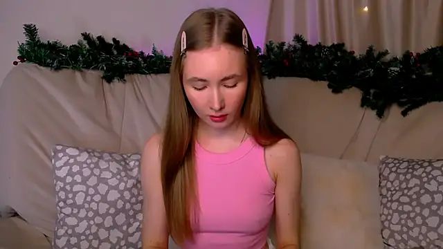 EllyColins online show from December 19, 3:02 am