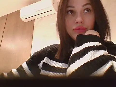 Yanorell online show from February 13, 10:00 am