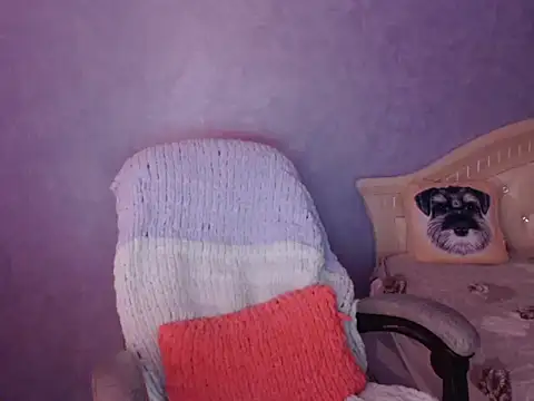 LuckyLisa23 online show from January 18, 4:22 pm