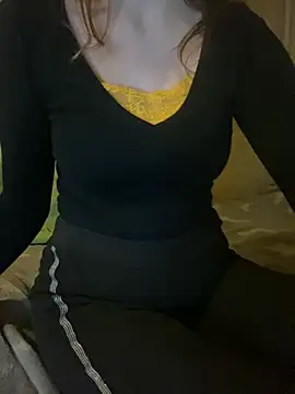 KittieCreme online show from February 17, 4:46 pm