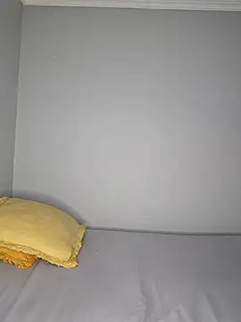 certifiedhottie2025 online show from February 20, 5:48 am