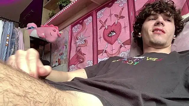 Snapshot of Jeremy1Scott chatting on April 30, 4:52 am Jeremy1Scott online show from April 30, 4:52 am