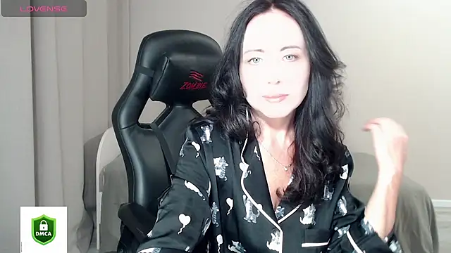 beautiful moon3 online show from January 17, 3:39 pm