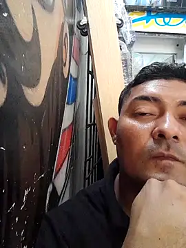 sexyandres 23 online show from October 17, 3:47 pm