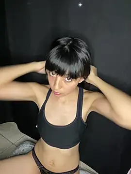 Pilarq9 online show from April 24, 3:31 am